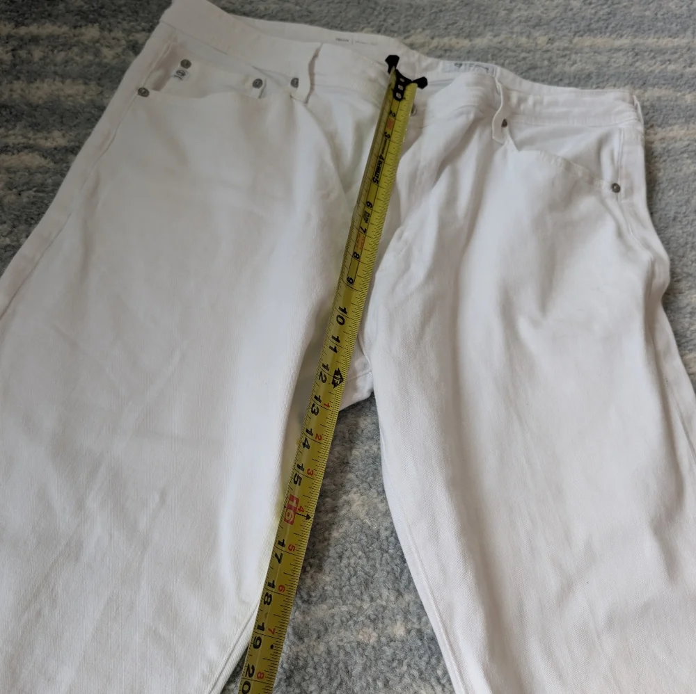 38x34 AG Adriano Goldschmied Tellis Modern Slim White EUC Tapered Leg